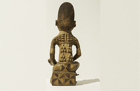 Statue de mère et enfant. Kongo central